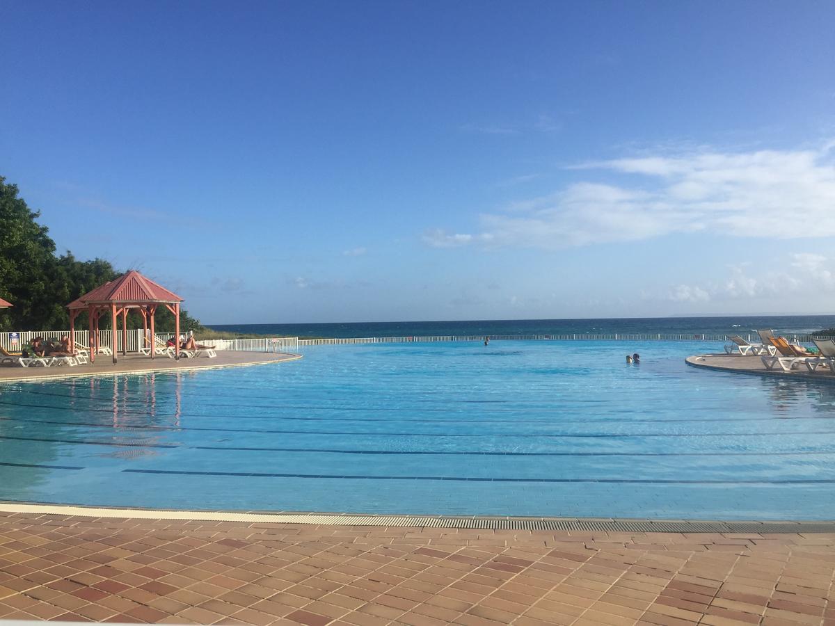 Brin D'Ile Anse Des Rochers Vue Mer A 50 M De La Plage Et Piscine Saint-Francois  Buitenkant foto